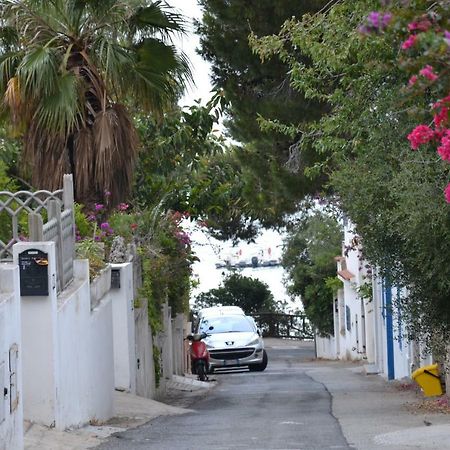 Confortevole Appartamento A Pochi Passi Dal Mare Cala Gonone Luaran gambar